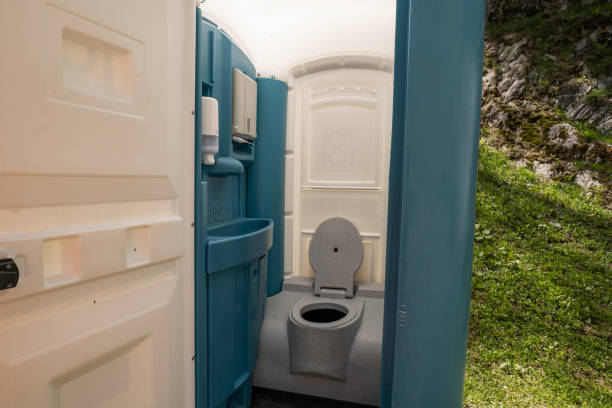 Professional Portable Potty Rental in Barstow, CA